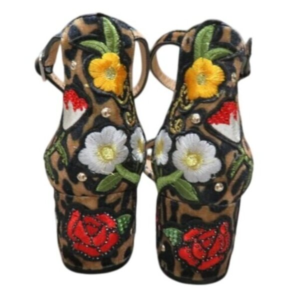 Steve Madden Inca boho floral embroidered embellished sandals flats 9.5 - Picture 3 of 13